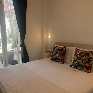 Apartment Regina In Melegnano - Wifi, Breakfast Box And Terrace, Milan